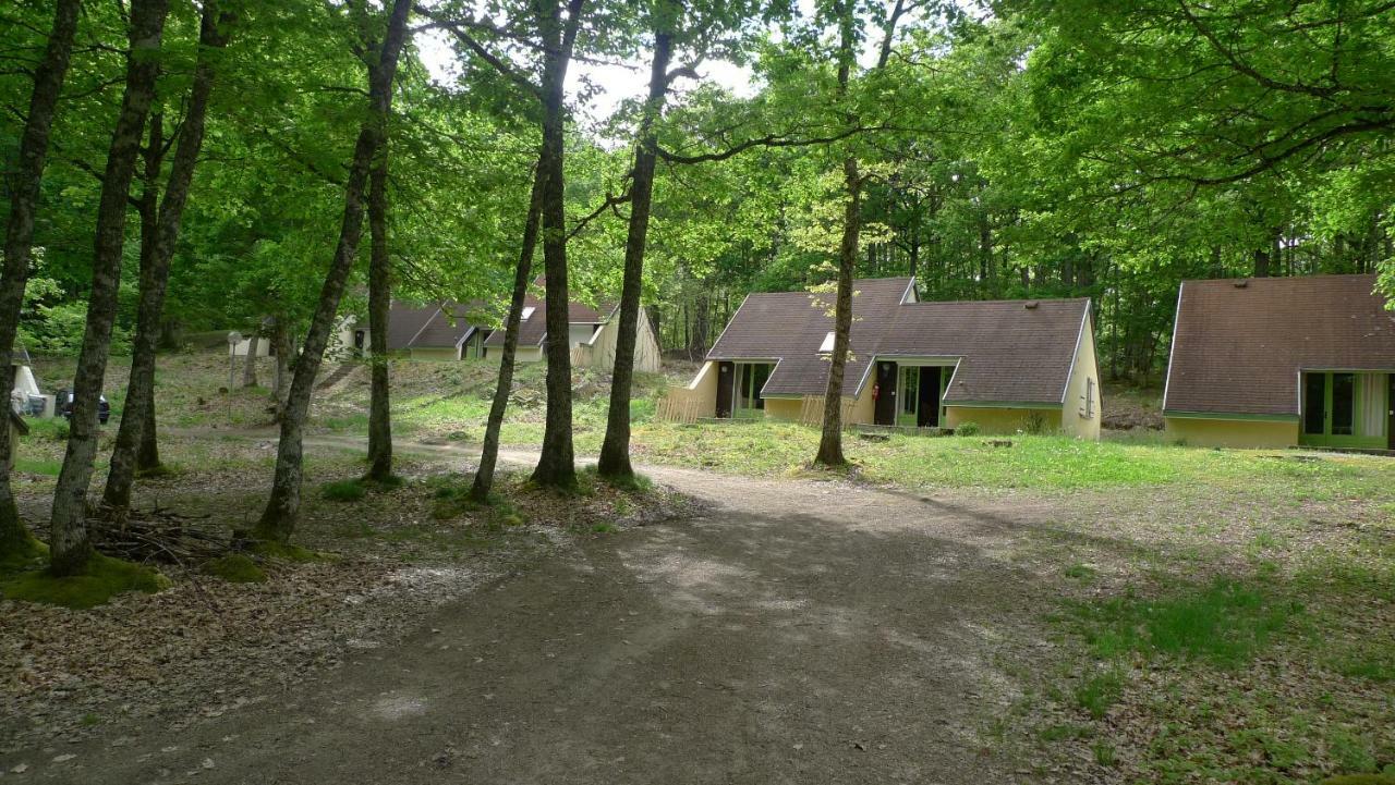 Gites La Foret Chenerailles Exteriér fotografie